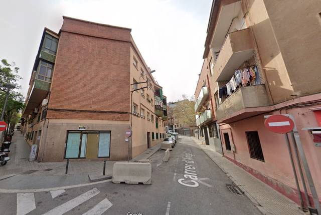 Piso en Venta en ANGEL GUIMERA en El Raval