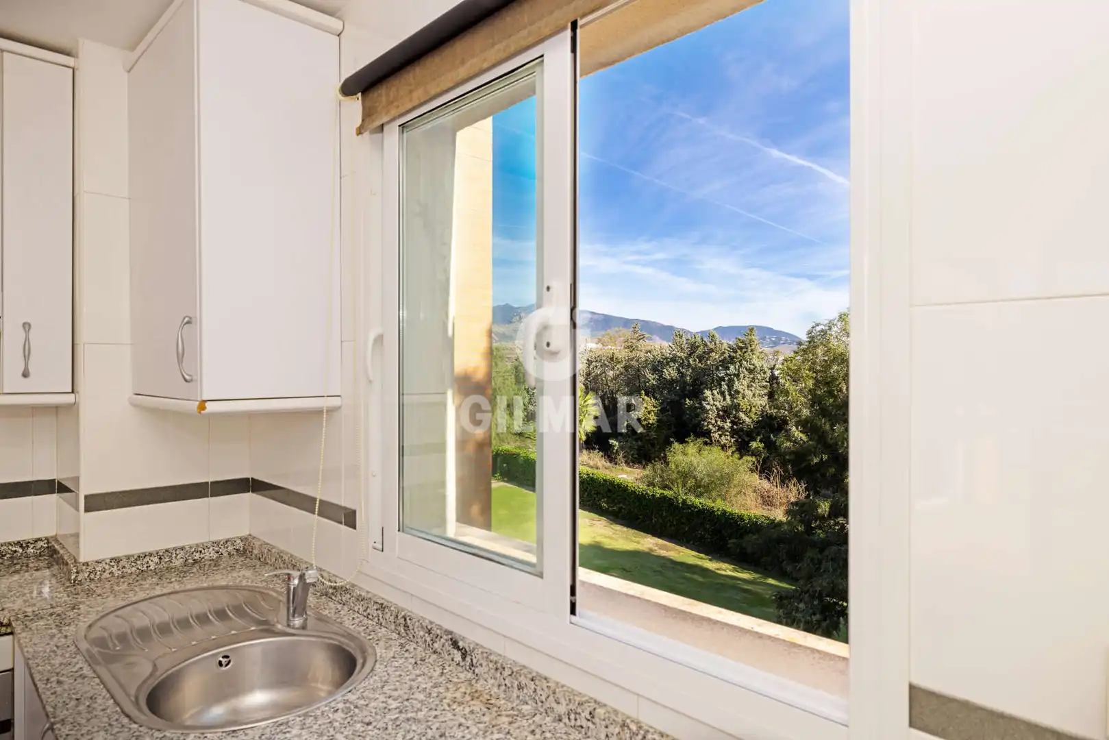 Jardín de Dúplex en venta en Estepona con Calefacción, Jardín privado y Piscina