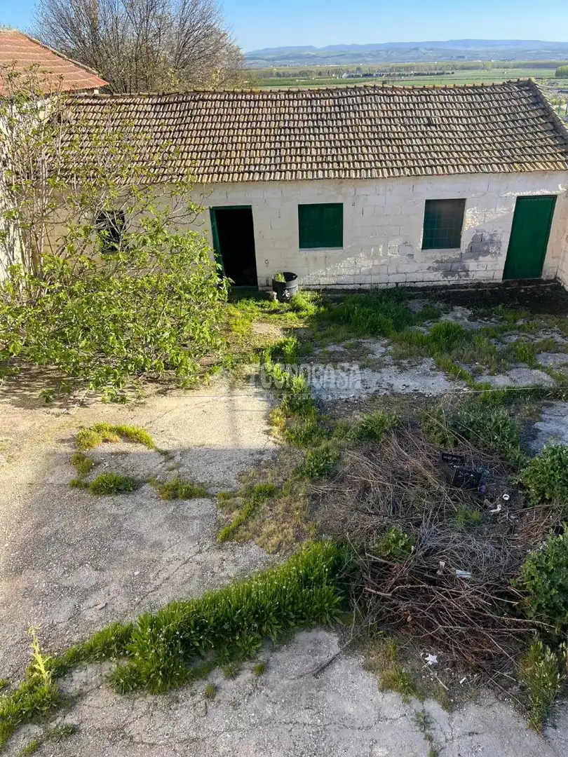 Casa adosada en venta en Pinos Puente con Jardín privado