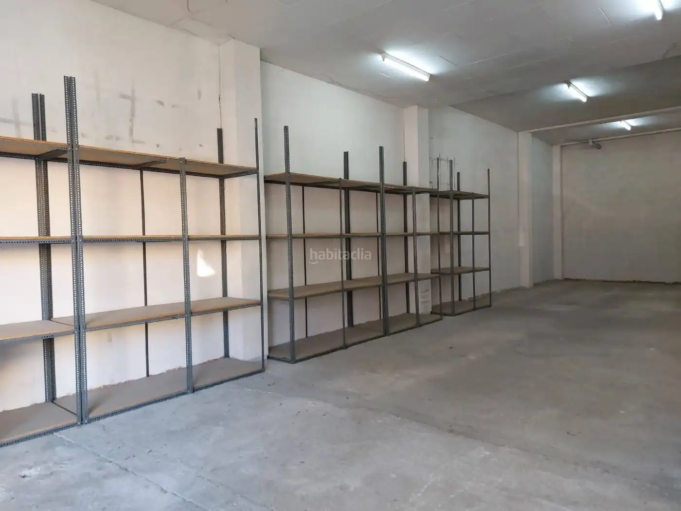 Business premises for sale in Carrer Mestre J Esteve Solbes 1, imagen 4