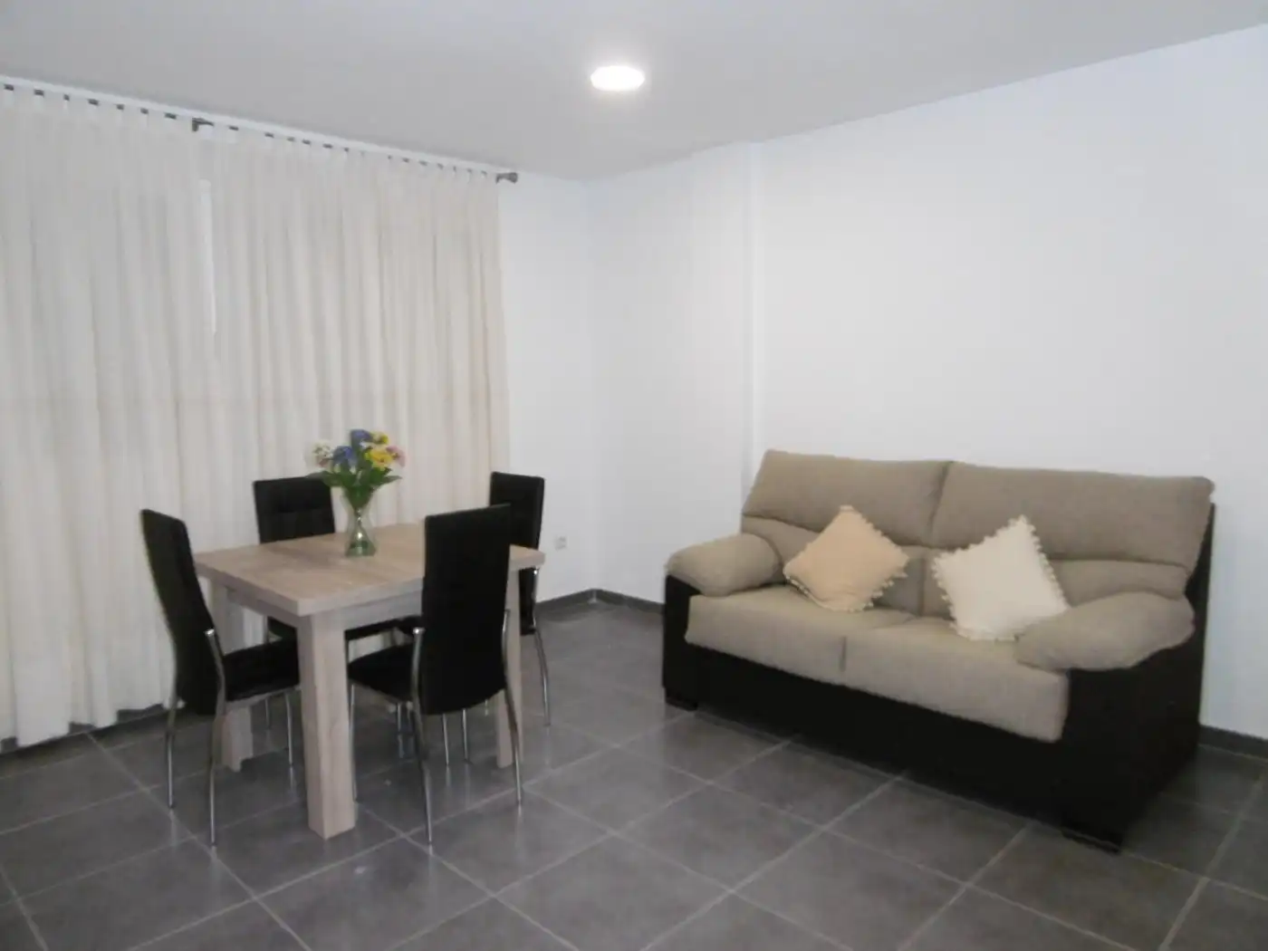 Living room of Flat for sale in Vall d'Alba  with Furnished