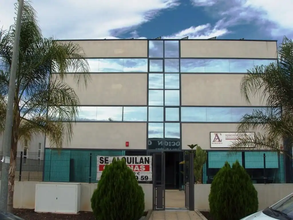 Vista exterior de Oficina de alquiler en Alcantarilla con Aire acondicionado