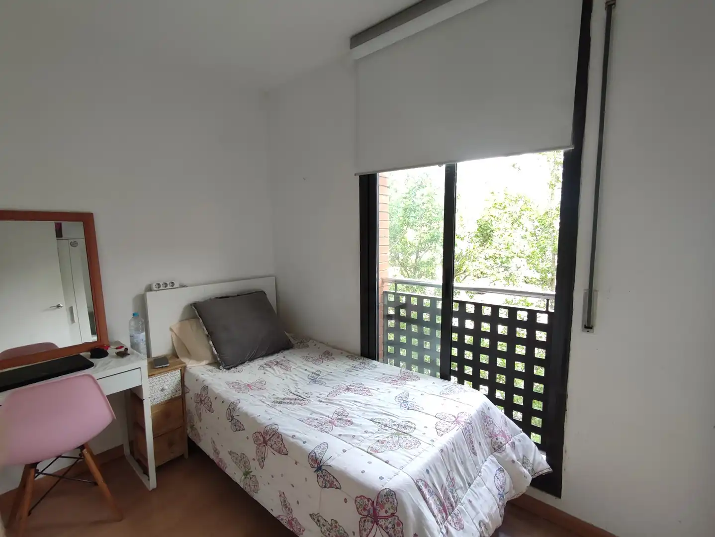 Habitación de Casa adosada en venta en Mollet del Vallès con Aire acondicionado, Calefacción y Trastero