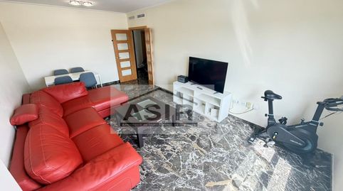Foto 2 de Piso en venta en Calle Requena, Sants Patrons, Alzira