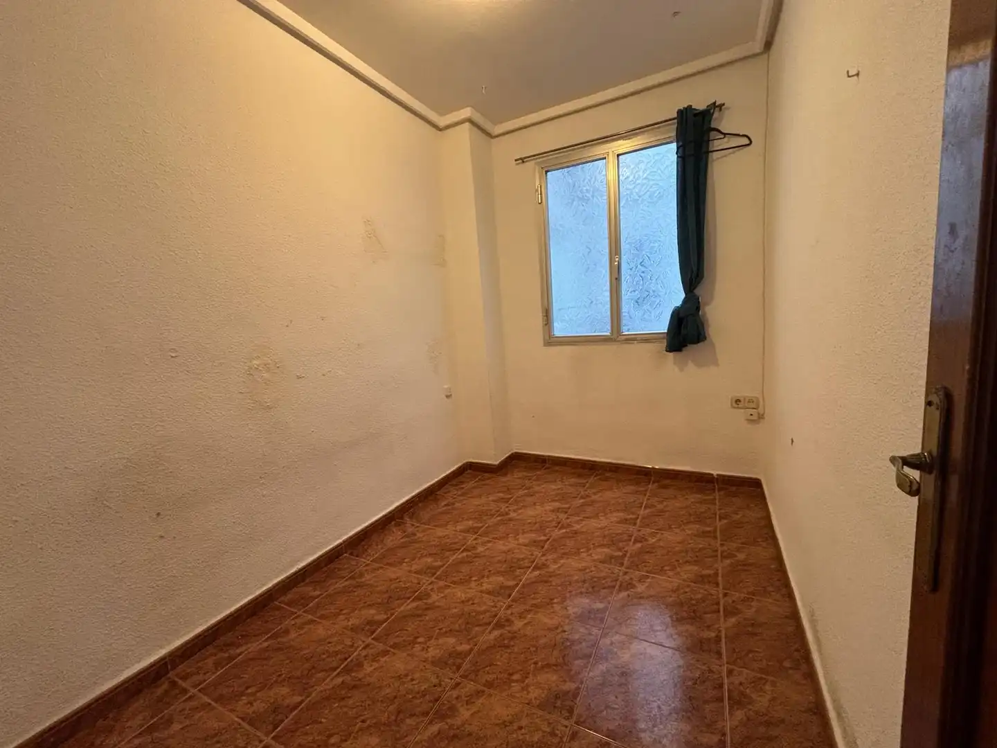 Schlafzimmer von Wohnung zur Miete in Valencia mit Klimaanlage, Möbliert und Waschmaschine