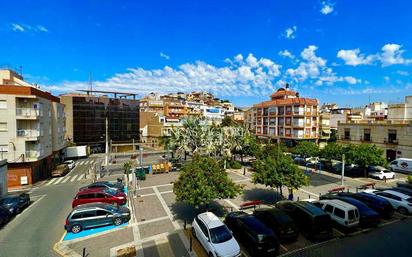 Vista exterior de Apartament en venda en Águilas amb Aire condicionat i Balcó