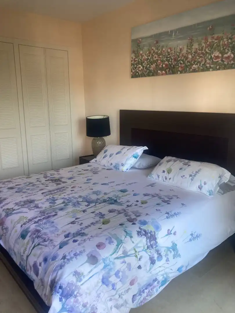 Schlafzimmer von Wohnungen zum Verkauf in Benahavís mit Terrasse und Möbliert
