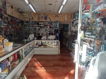 Local comercial en traspàs a diputacio 435