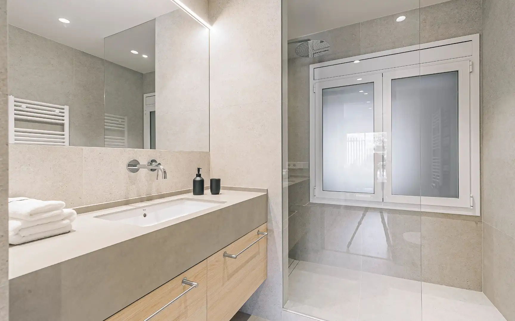 Piso con terraza en venta en Reina Elisenda de Montcada, imagen 46