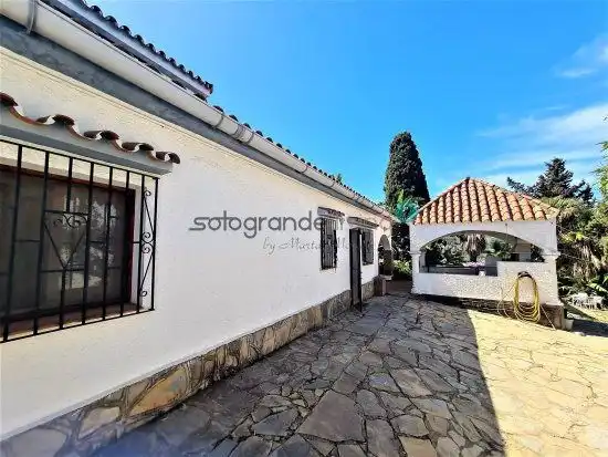 Exterior view of Country homes for sale in Sotogrande  with Heating, Private garden and Swimming Pool