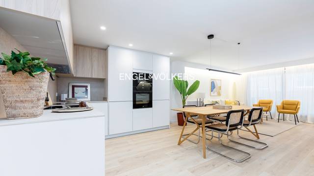 Apartamento en Venta en Plaza España - Corte Inglés