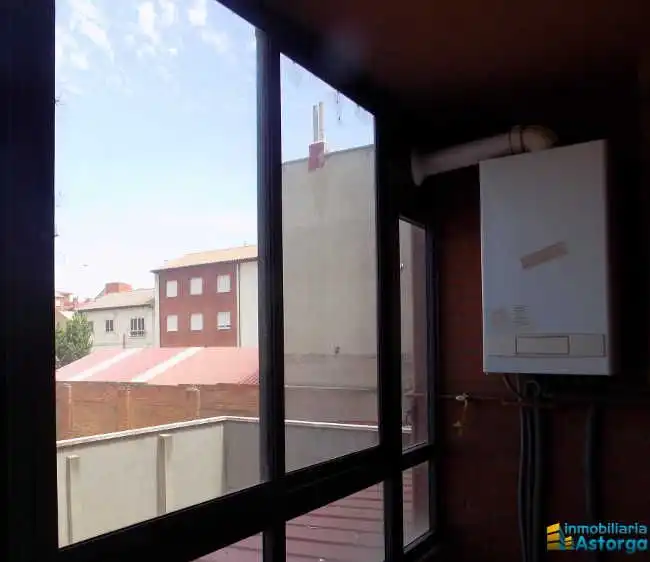 Terrasse von Wohnung zur Miete in Astorga mit Heizung, Parkett und Terrasse