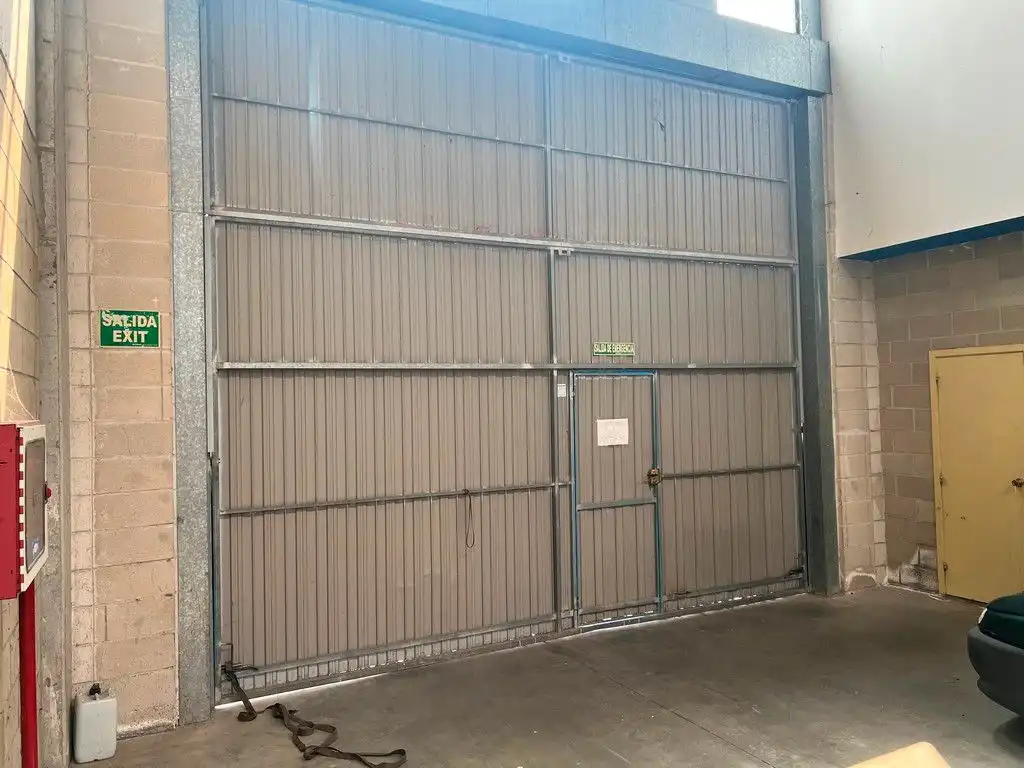 Industriegebäude zur Miete in O Milladoiro, imagen 6