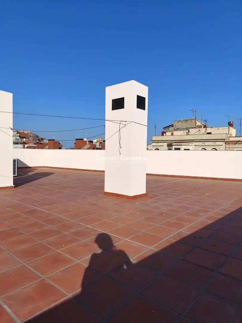 Terraza de Piso en venta en L'Hospitalet de Llobregat con Terraza y Amueblado