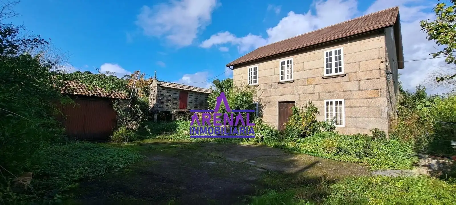 Casa o xalet en venda en Ribeira amb Jardí privat