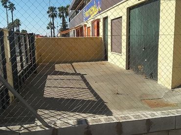 Nave industrial en venta en Bollullos de la Mitación
