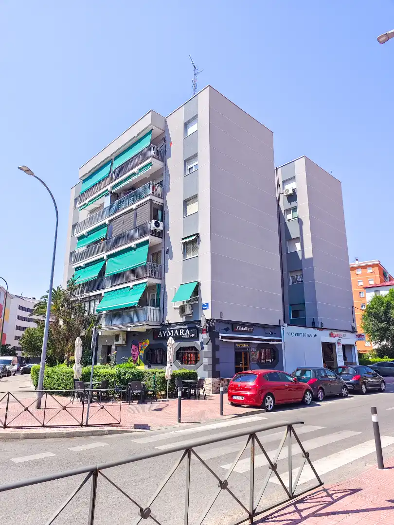 Vista exterior de Piso en venta en Móstoles con Aire acondicionado, Calefacción y Parquet