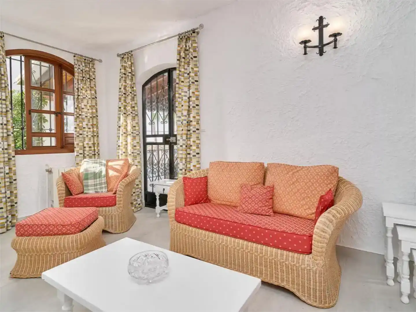 Wohnzimmer von Country house zur Miete in Nerja mit Klimaanlage und Schwimmbad