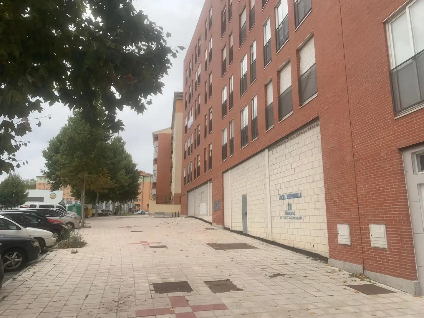 Vista exterior de Local de lloguer en Ávila