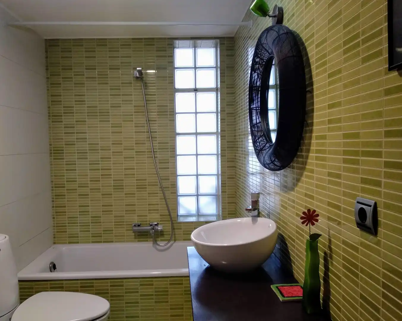 Baño de Ático de alquiler en Barañáin / Barañain con Calefacción, Parquet y Terraza