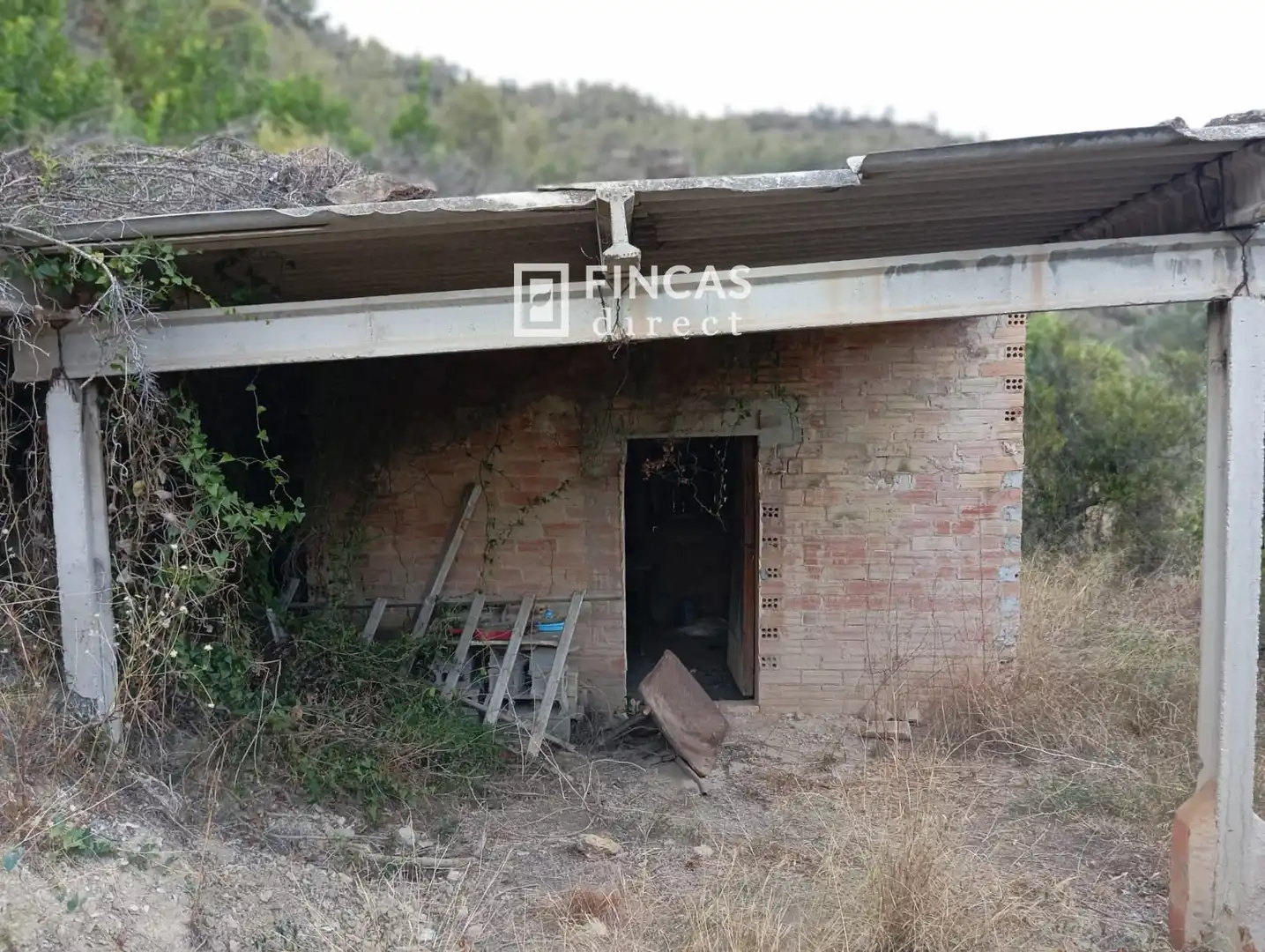 Maison rustique à vendre à XGPG+H5X