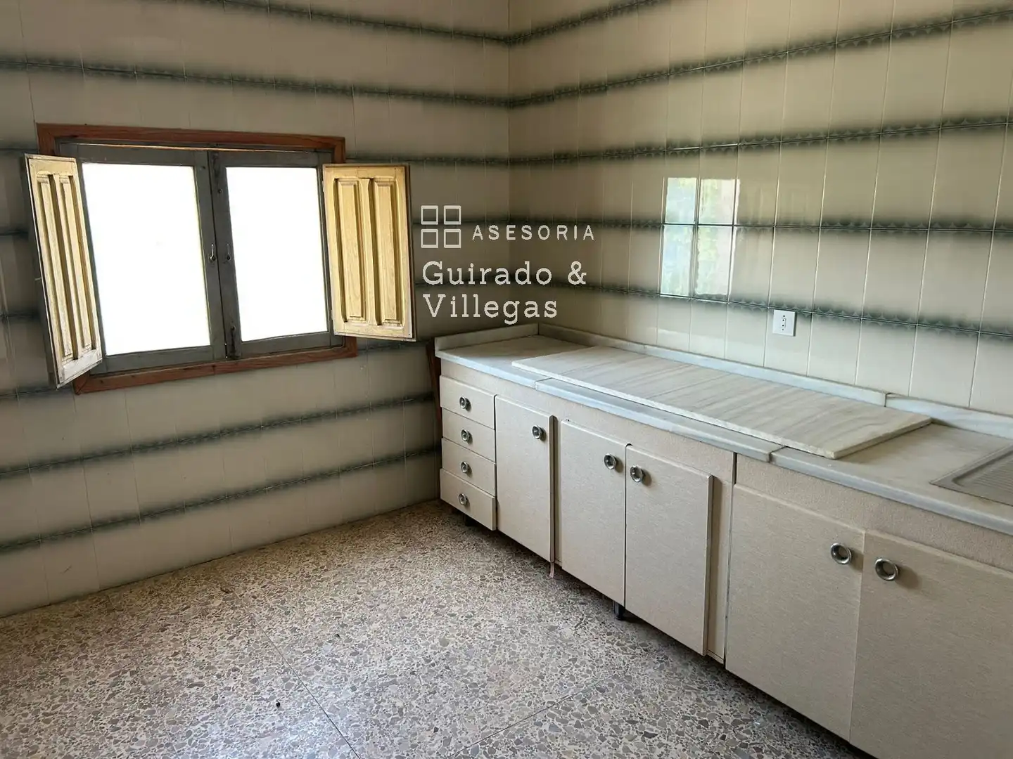 Kitchen of Detached homes for sale in Fines  with Storage room and Balcony