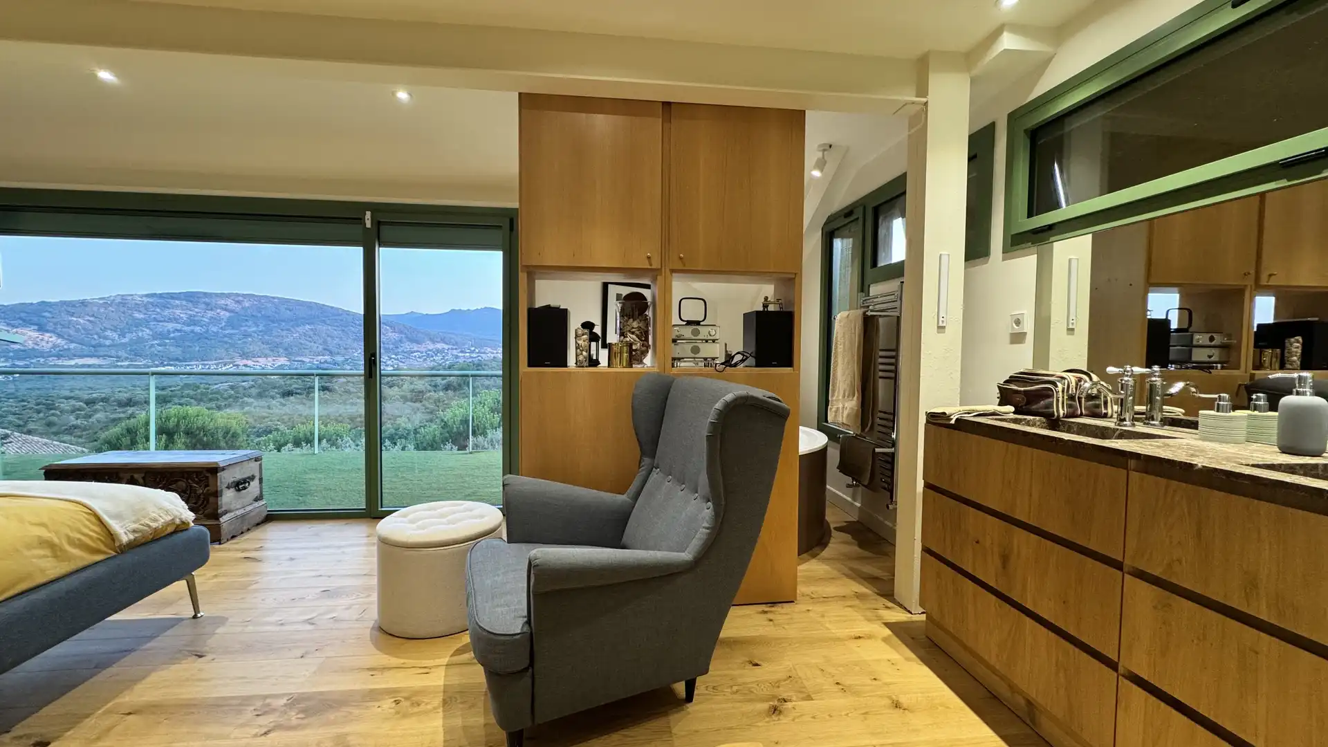 Sala d'estar de Casa o xalet en venda en Collado Villalba amb Calefacció, Jardí privat i Terrassa