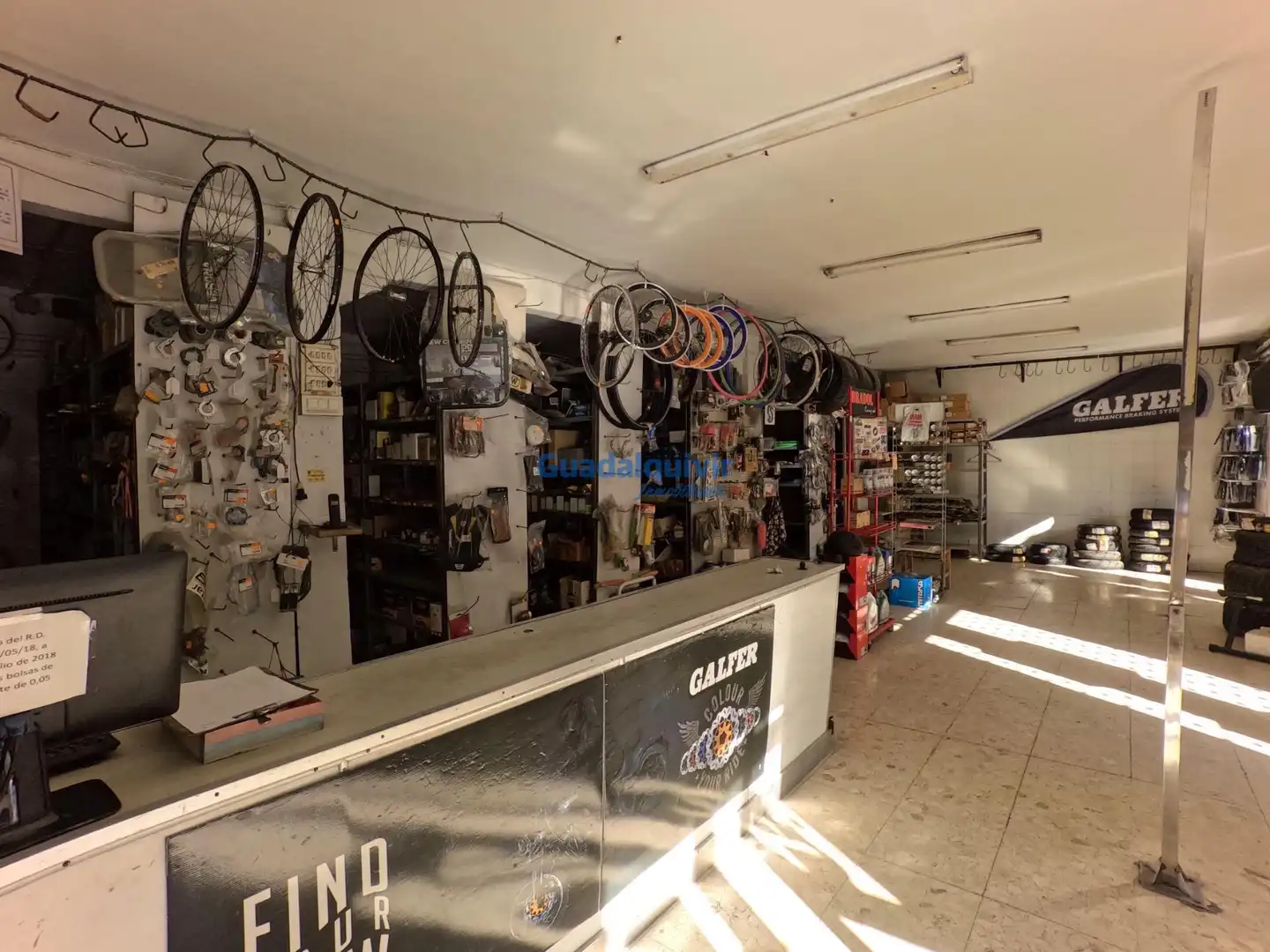 Local comercial en venda a Calle MARQUES DE PARADAS, imagen 3