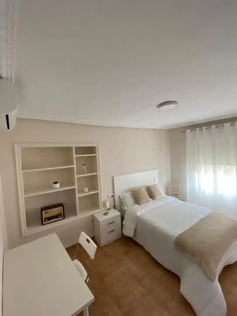 Bedroom of Flat for rent in Úbeda  with Air Conditioner, Furnished and Balcony