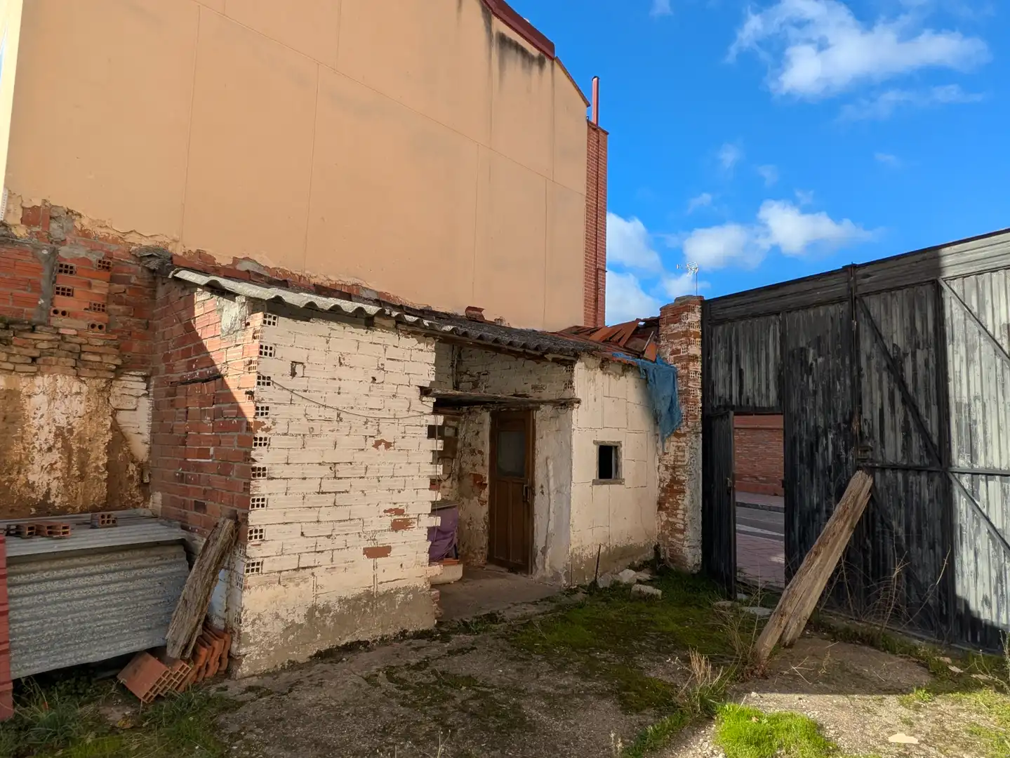 Vista exterior de Residencial en venta en Valladolid