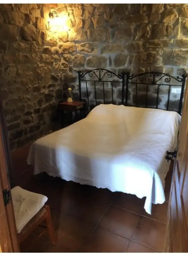 Dormitori de Casa o xalet en venda en Villacarriedo amb Calefacció i Moblat