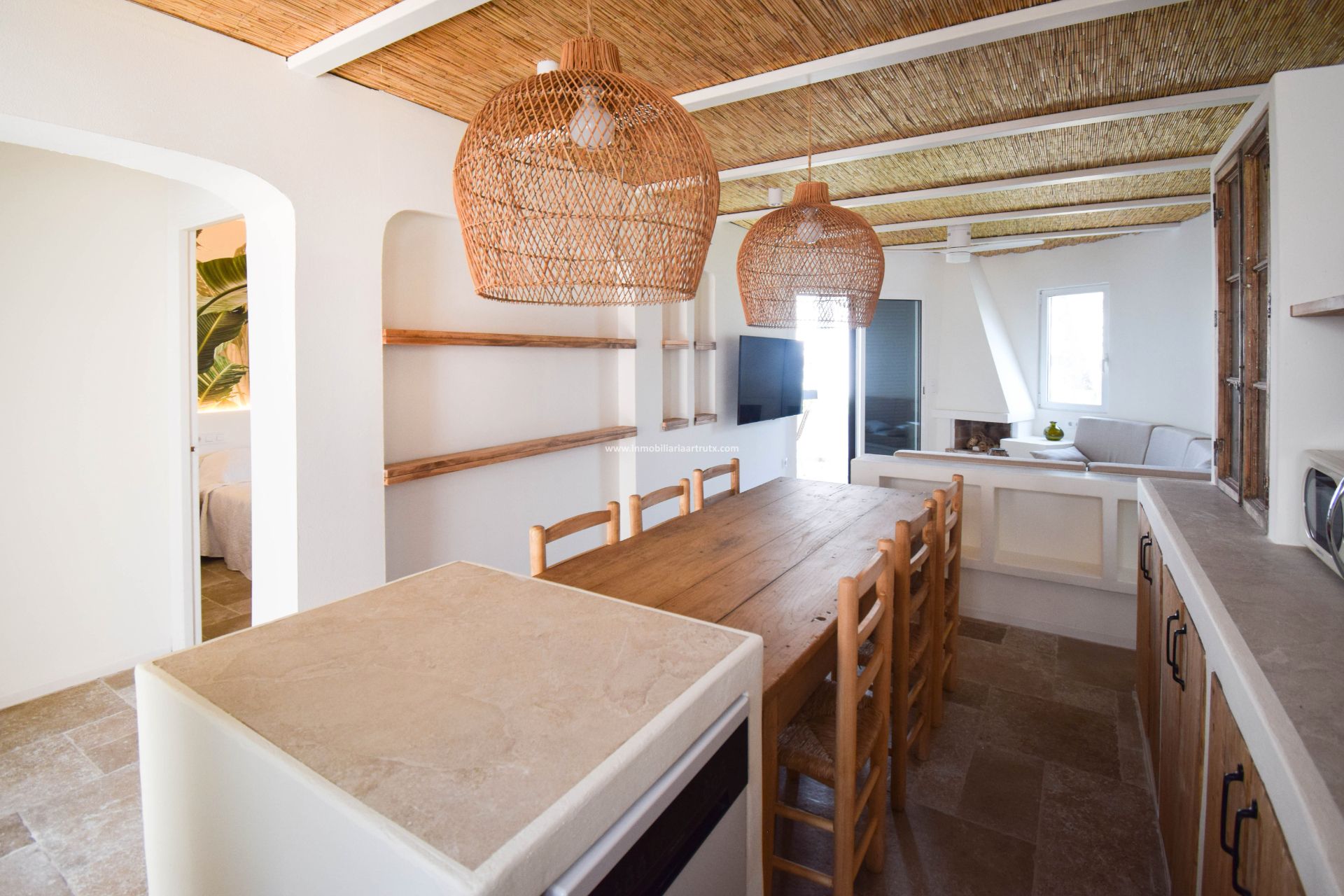 Cuina de Apartament en venda en Ciutadella de Menorca amb Terrassa, Moblat i Piscina comunitària