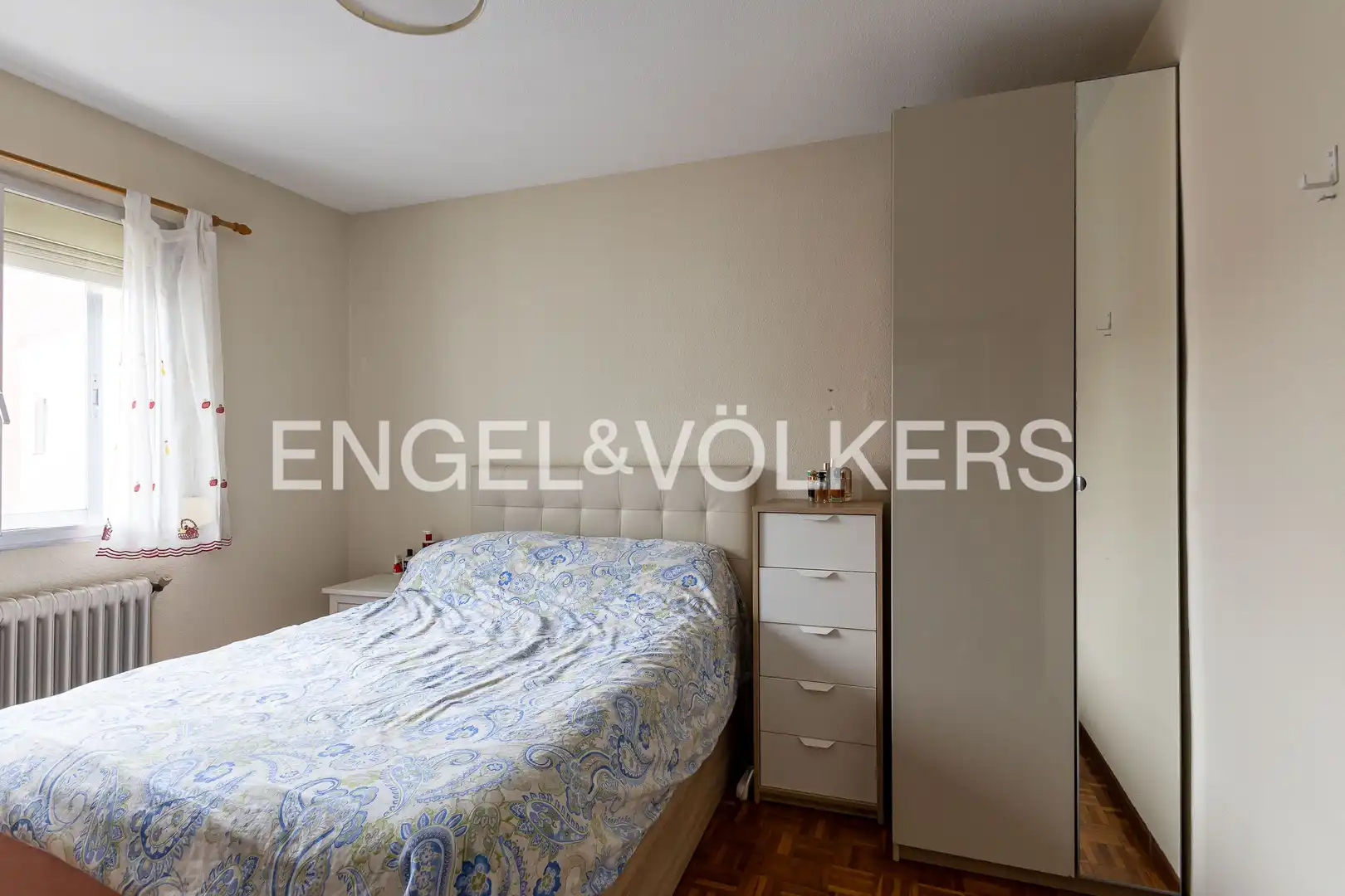 Schlafzimmer von Maisonette zum Verkauf in Madrid mit Klimaanlage, Heizung und Parkett