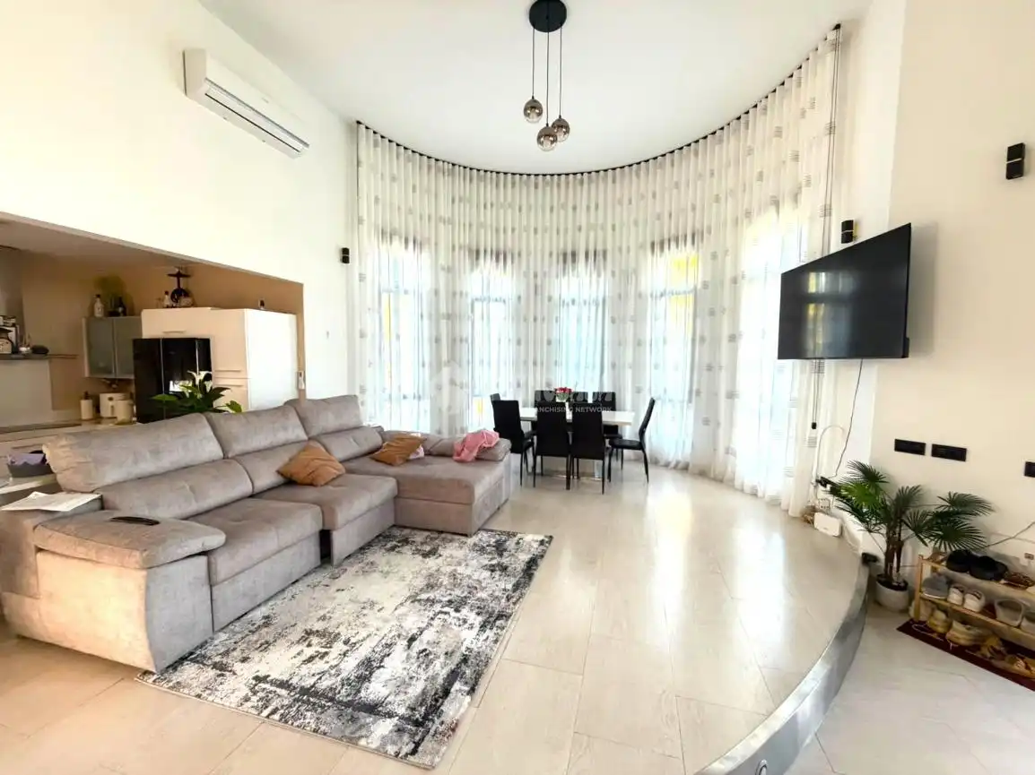 Maison avec balcon à vendre à Pepino, imagen 12