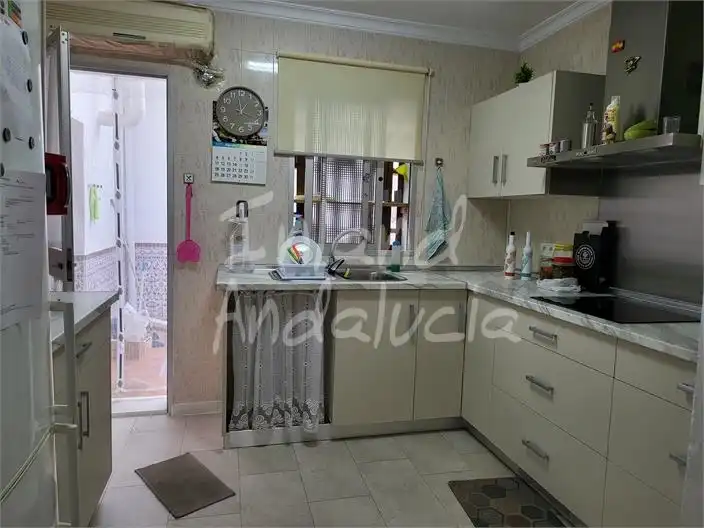 Cuina de Casa adosada en venda en Campillos amb Aire condicionat