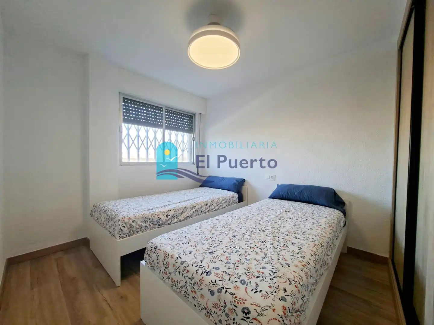 Schlafzimmer von Wohnung zum Verkauf in Mazarrón mit Klimaanlage, Heizung und Parkett