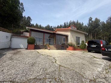 Xalet amb jardí en venda a A Malata - Catabois - Ciudad Jardín