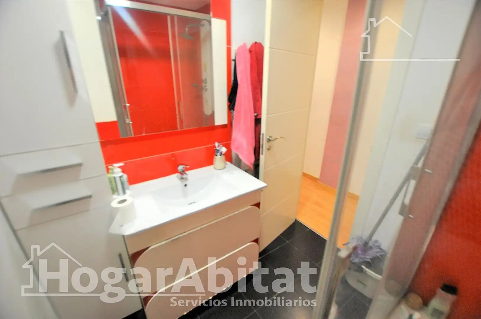 Habitación de Piso en venta en Xirivella con Aire acondicionado, Calefacción y Trastero