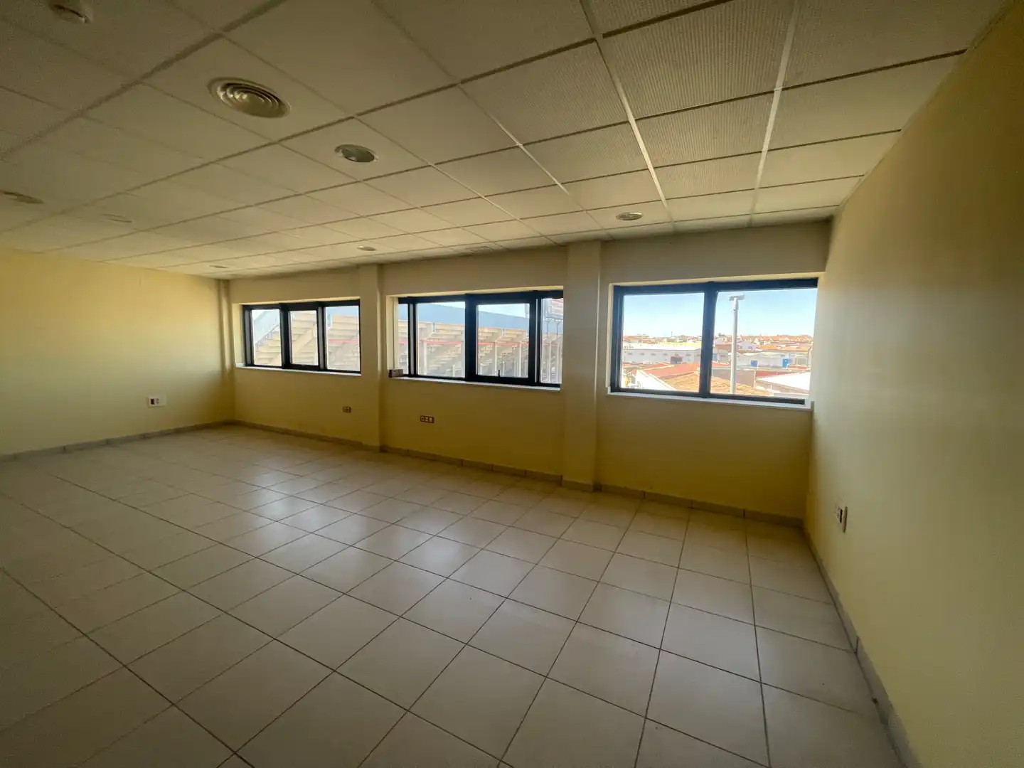 Local comercial en venda a Calle Badajoz, imagen 2