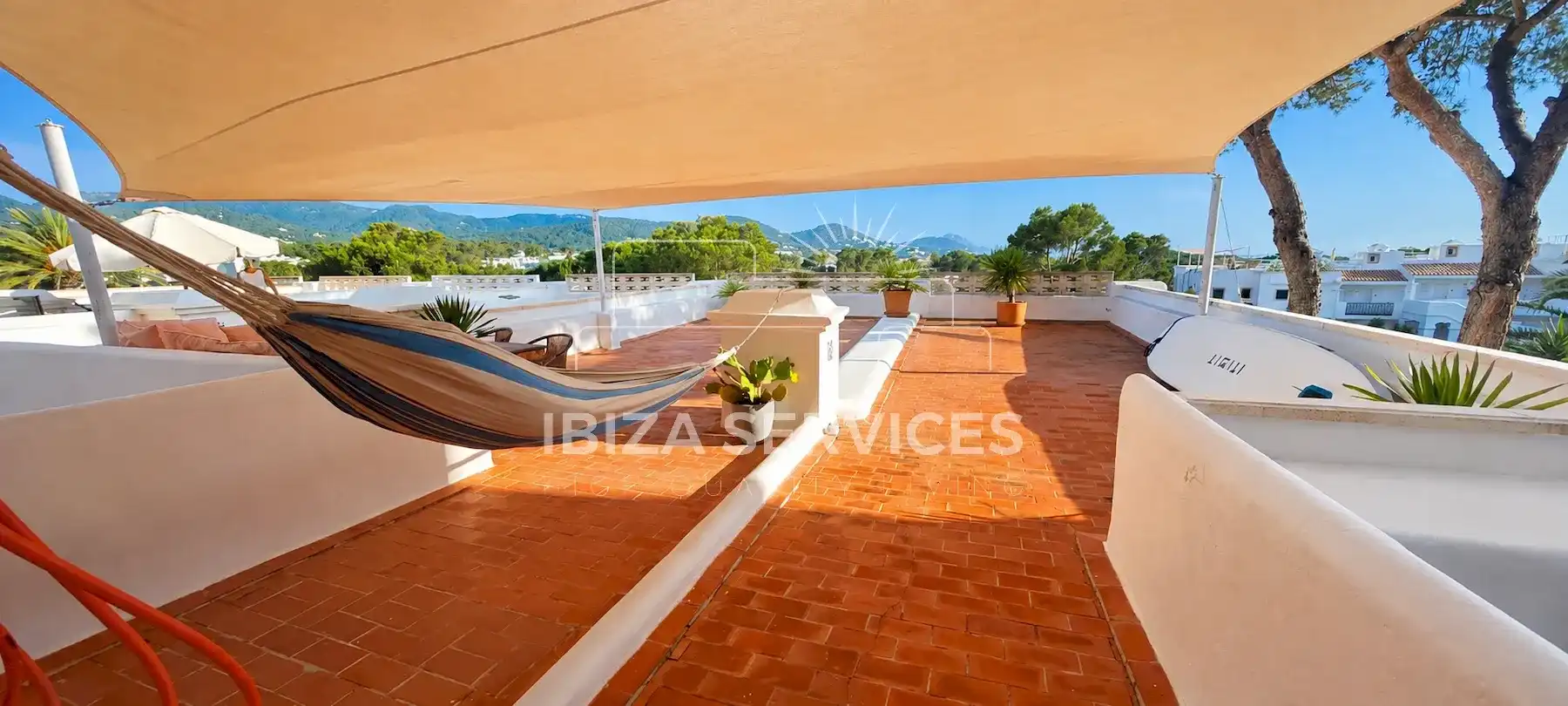 Terrasse von Wohnung zum Verkauf in Sant Josep de sa Talaia mit Klimaanlage und Schwimmbad