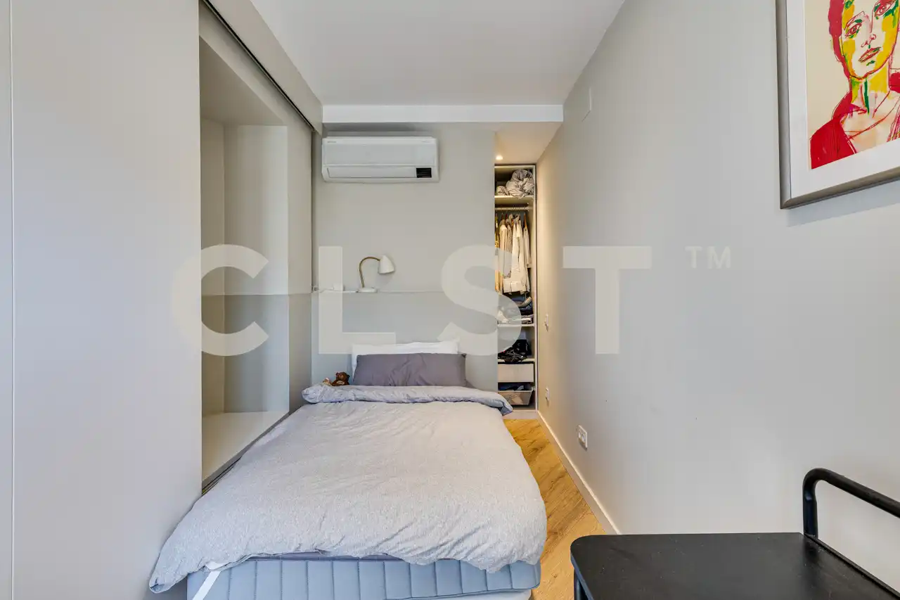 Habitación de Apartamento en venta en Barcelona con Aire acondicionado, Calefacción y Parquet