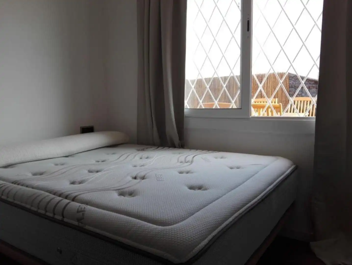 Bedroom of Attic for sale in Barcelona  with Air Conditioner and Terrace
