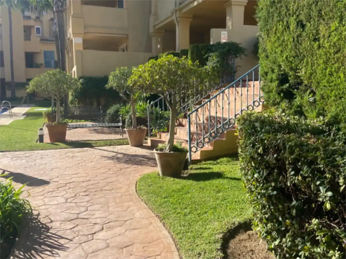 Exterior view of Flat for rent in Milla de Oro