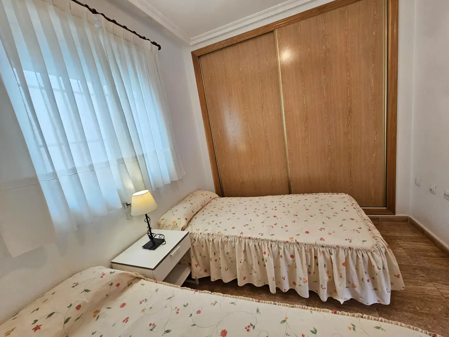 Schlafzimmer von Wohnungen zur Miete in San Pedro del Pinatar mit Klimaanlage, Heizung und Terrasse