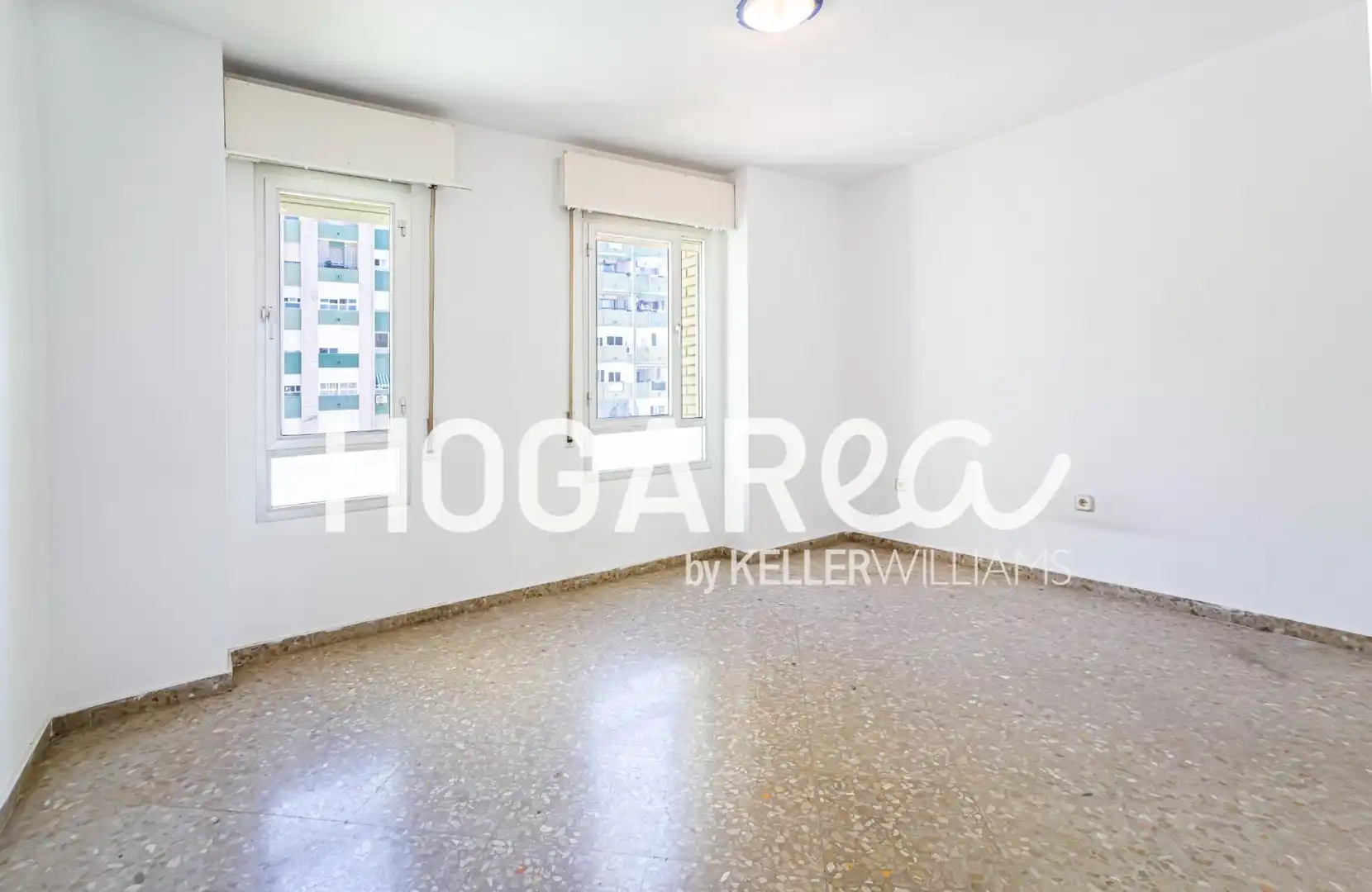 Bedroom of Flat for sale in Málaga  with Air Conditioner, Heating and Terrace