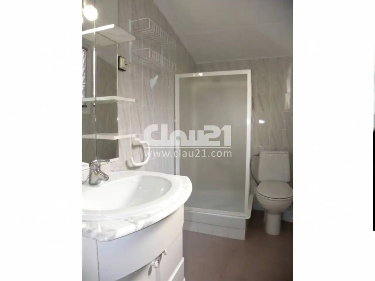 Bathroom of Flat for sale in Cercs  with Heating, Terrace and Furnished