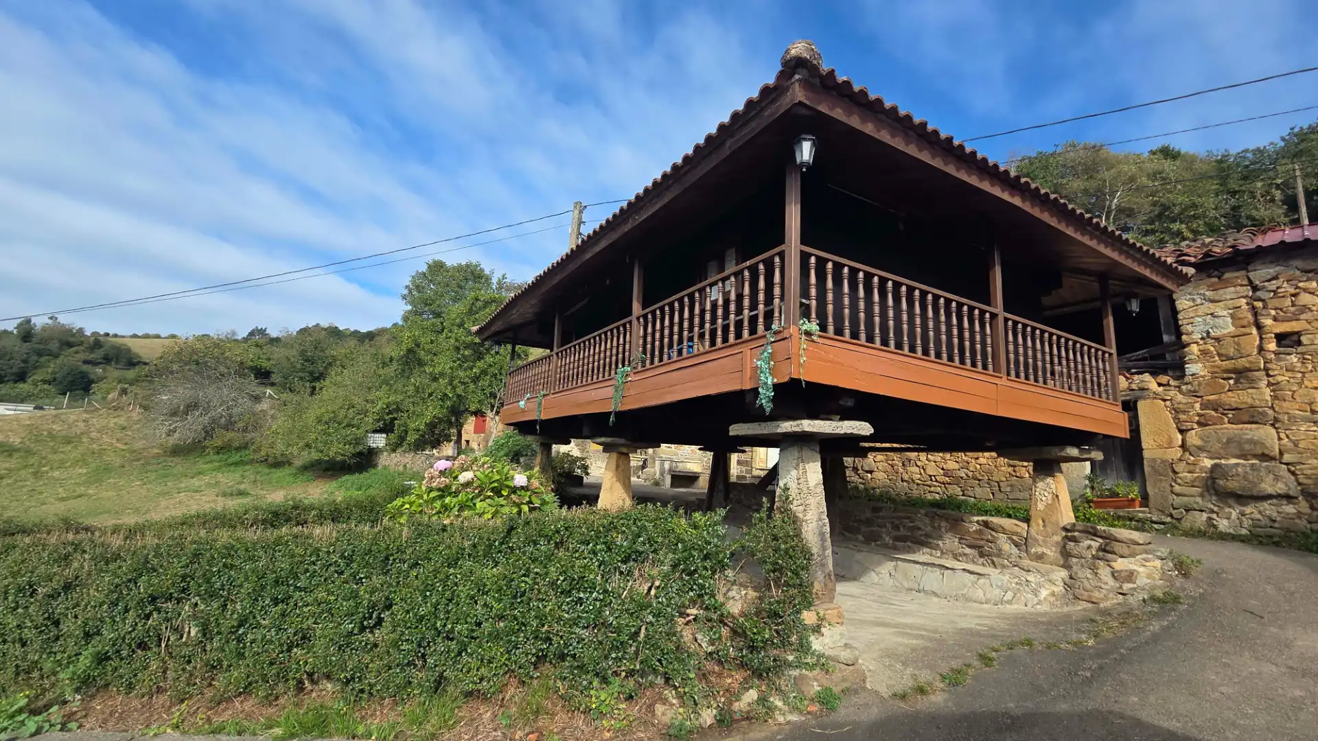 House with terrace for sale in Calle Cocañin, imagen 2