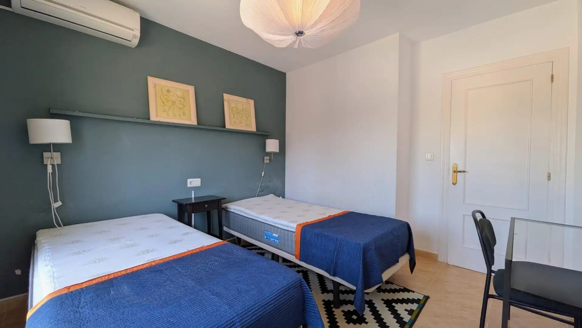 Habitación de Casa o chalet en venta en L'Alfàs del Pi con Aire acondicionado, Terraza y Piscina comunitaria