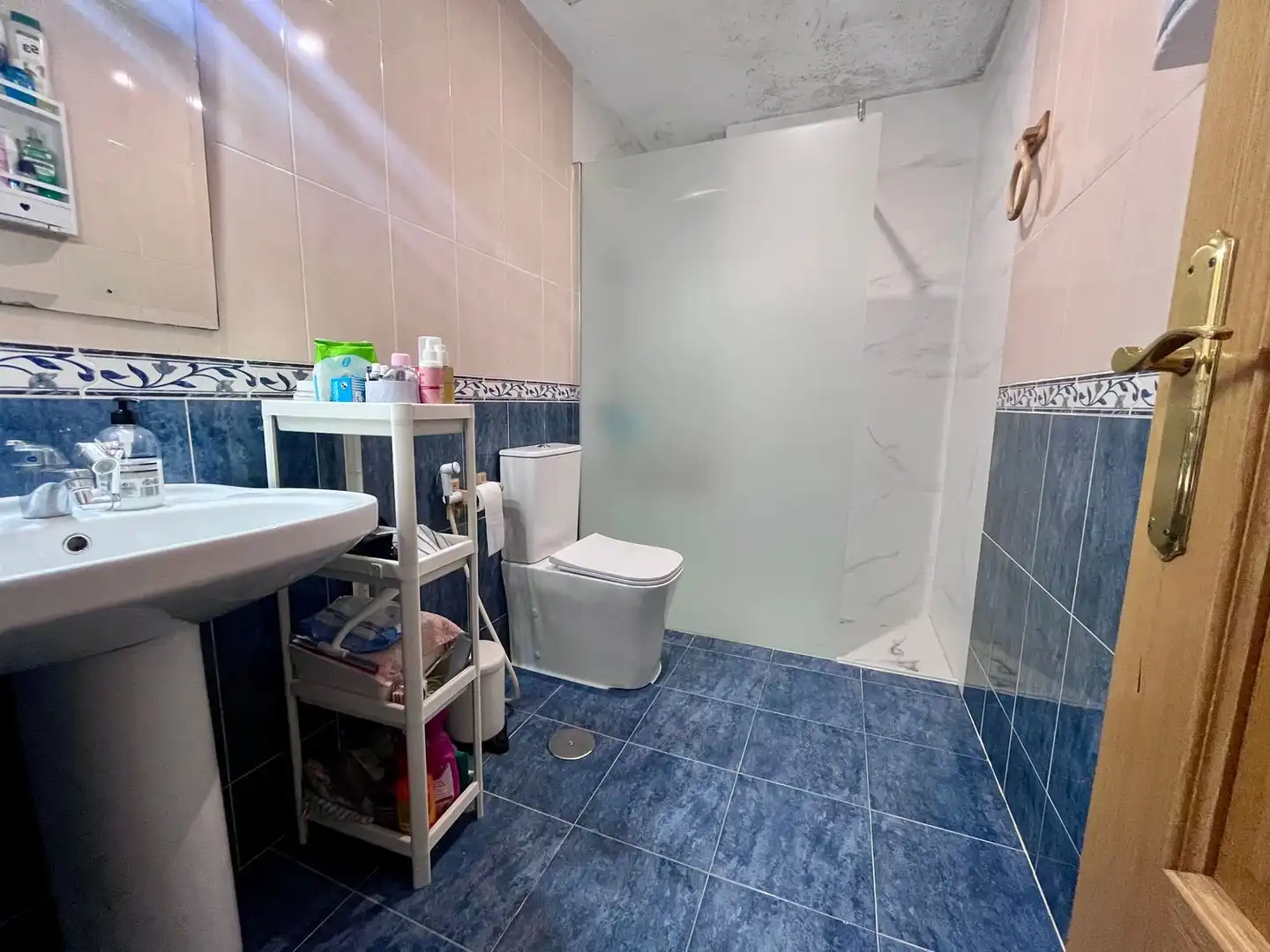 Piso en venta en Avda. De los Ogíjares