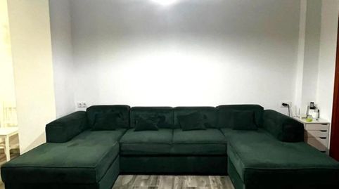Amplitud y aire libre en esta espaciosa casa de pueblo reformada con patio privado y gran terraza, imatge 3